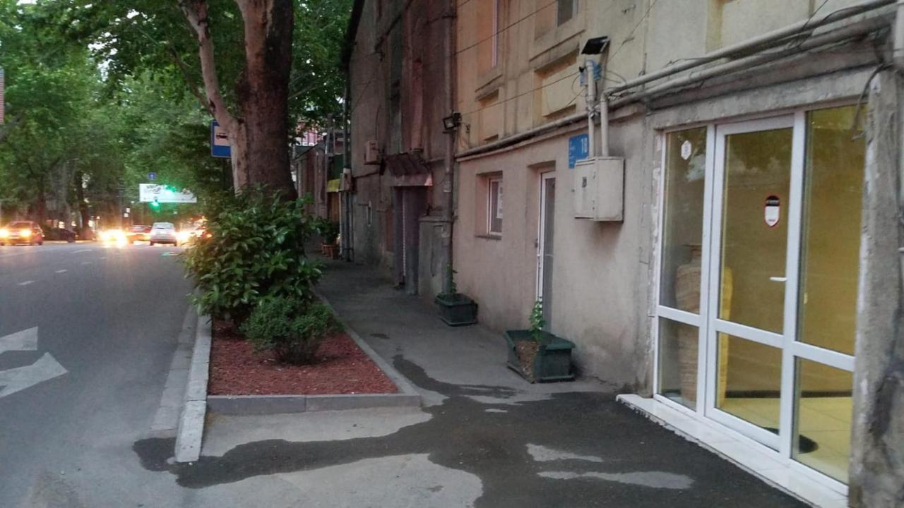 Overnight Flat In Tbilisi Exterior photo